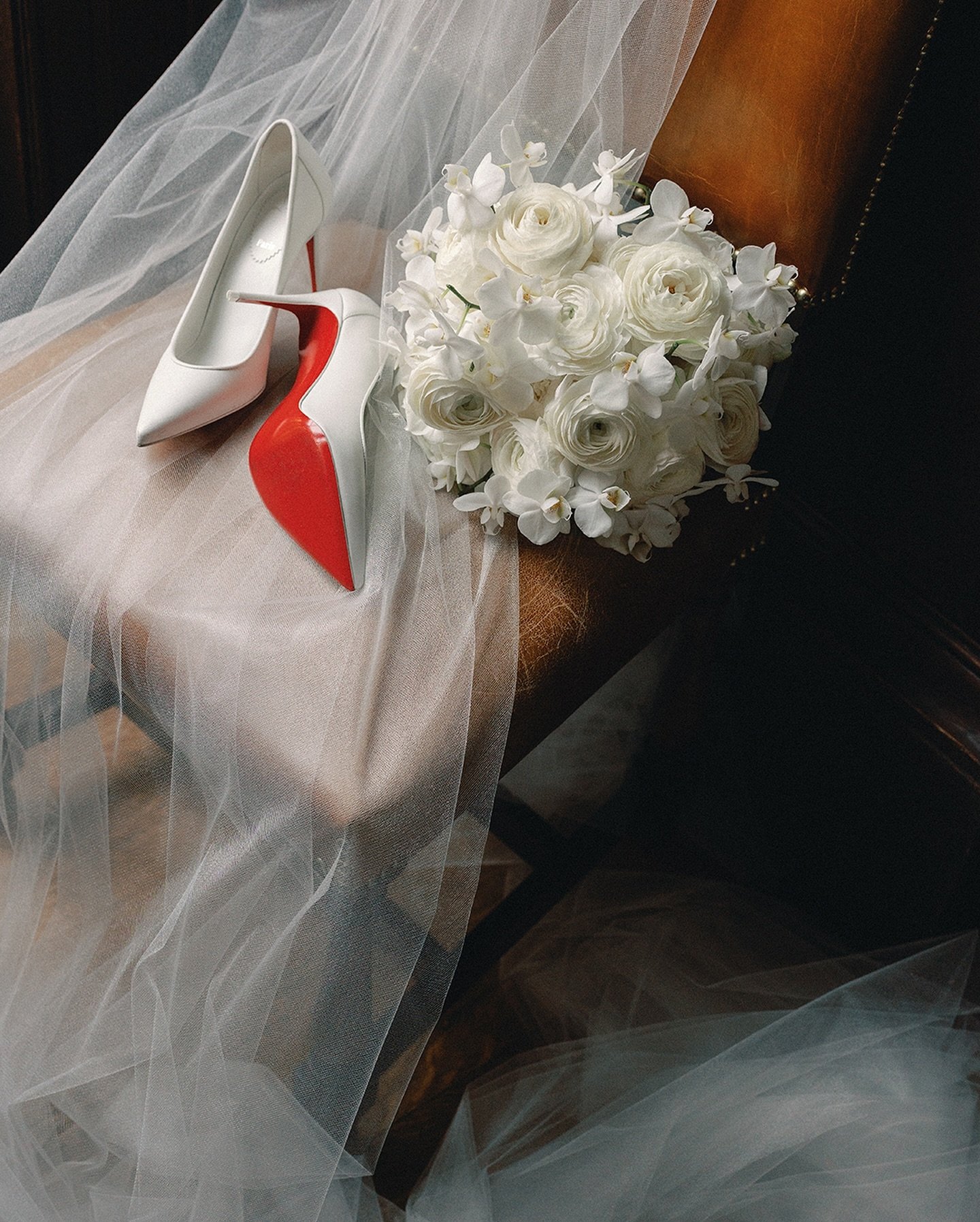 An incredible celebration at Union League with Alexandra and Matt.

Photography @graceandardor
Venue @theunionleague
Event Planning @kscopeweddings
Florals @jamierothsteinfloraldesign
Hair @veuxbeauty
Makeup @jglowbeautyllc
Photobooth @thebestphillyp